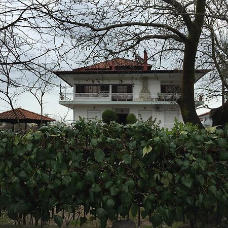 Litsa Haus Estate Residences & Suites - Adults Only & Kids 8 Plus- อัสโปรวาลตา ภายนอก รูปภาพ