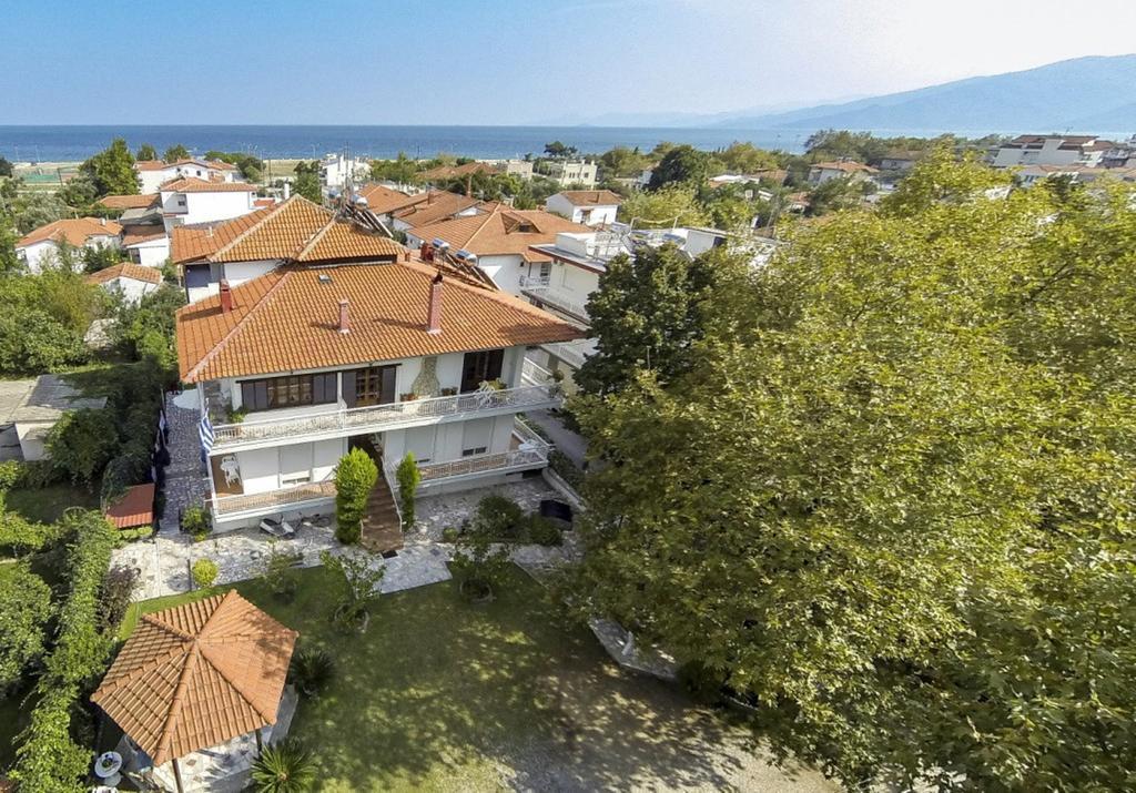 Litsa Haus Estate Residences & Suites - Adults Only & Kids 8 Plus- อัสโปรวาลตา ภายนอก รูปภาพ