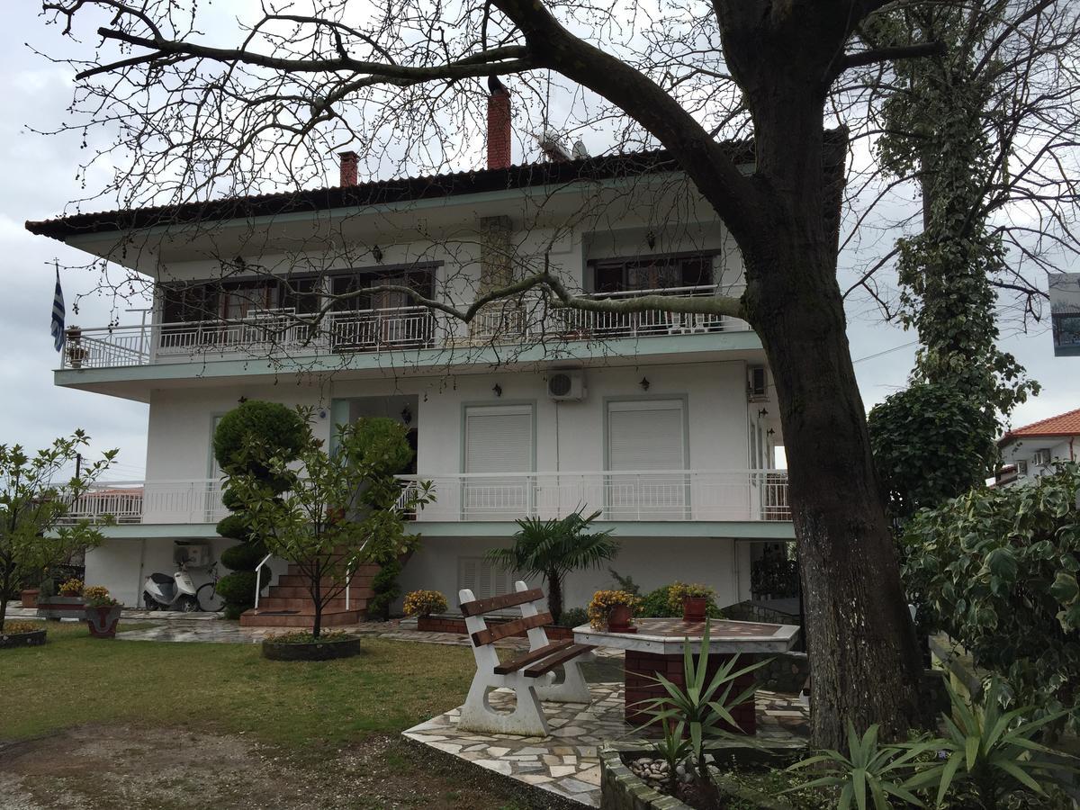 Litsa Haus Estate Residences & Suites - Adults Only & Kids 8 Plus- อัสโปรวาลตา ภายนอก รูปภาพ